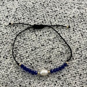 Handmade bracelet,one size,freshwater pearl,stainless steel gold & cristal beads